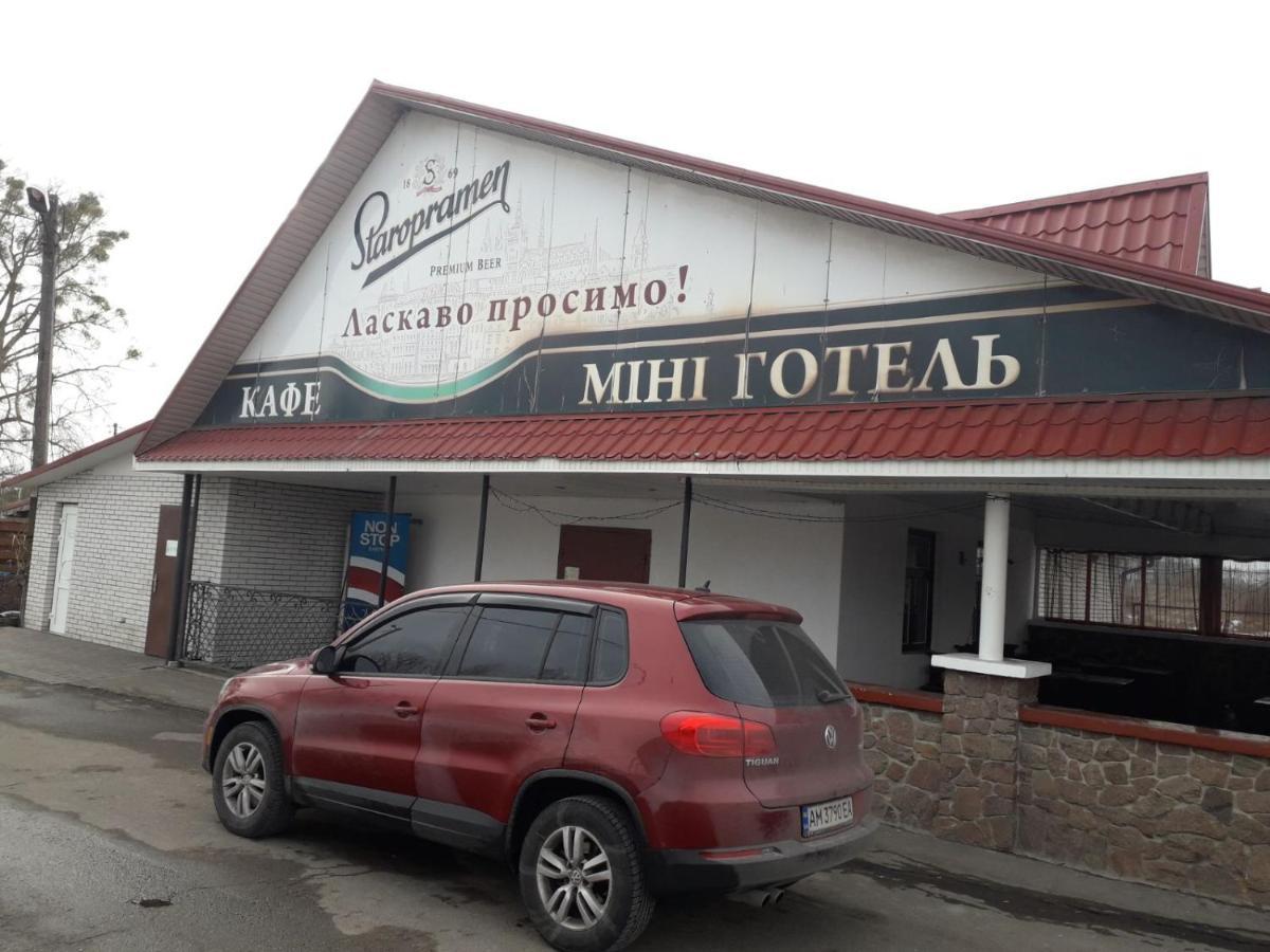 Отель Виктория Berezyna Ngoại thất bức ảnh